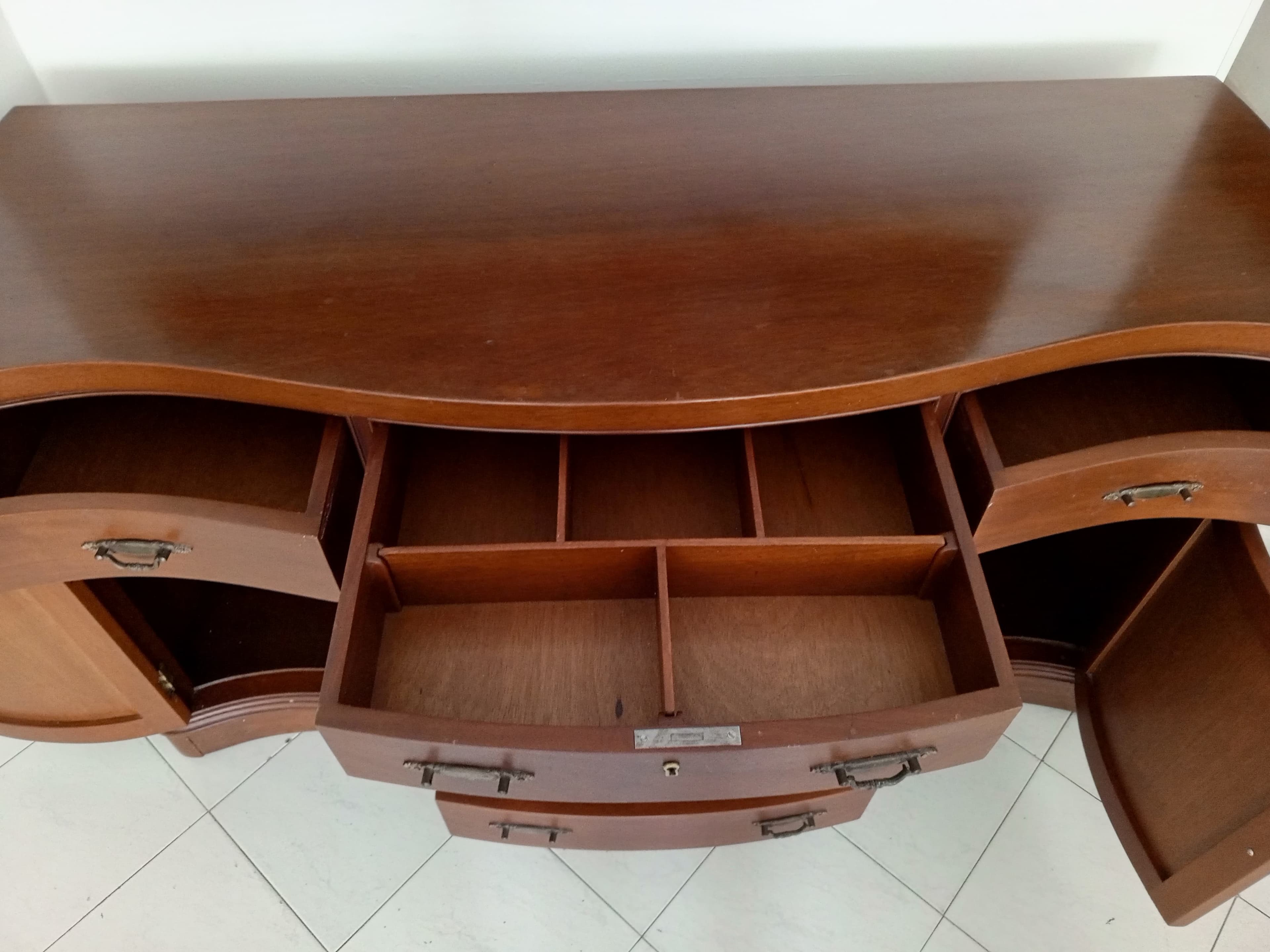 imagen de producto Bife clasico en madera roble