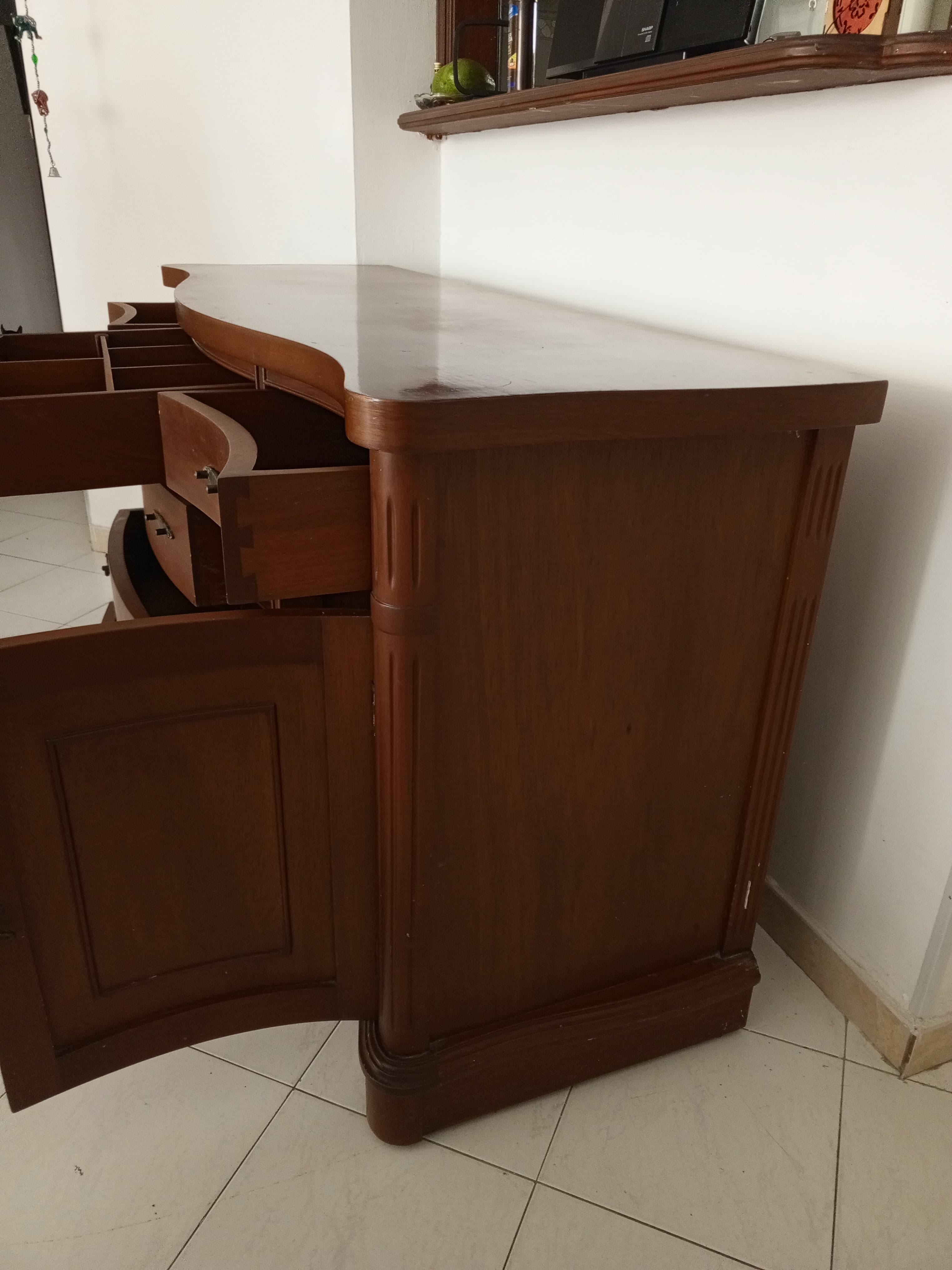 imagen de producto Bife clasico en madera roble