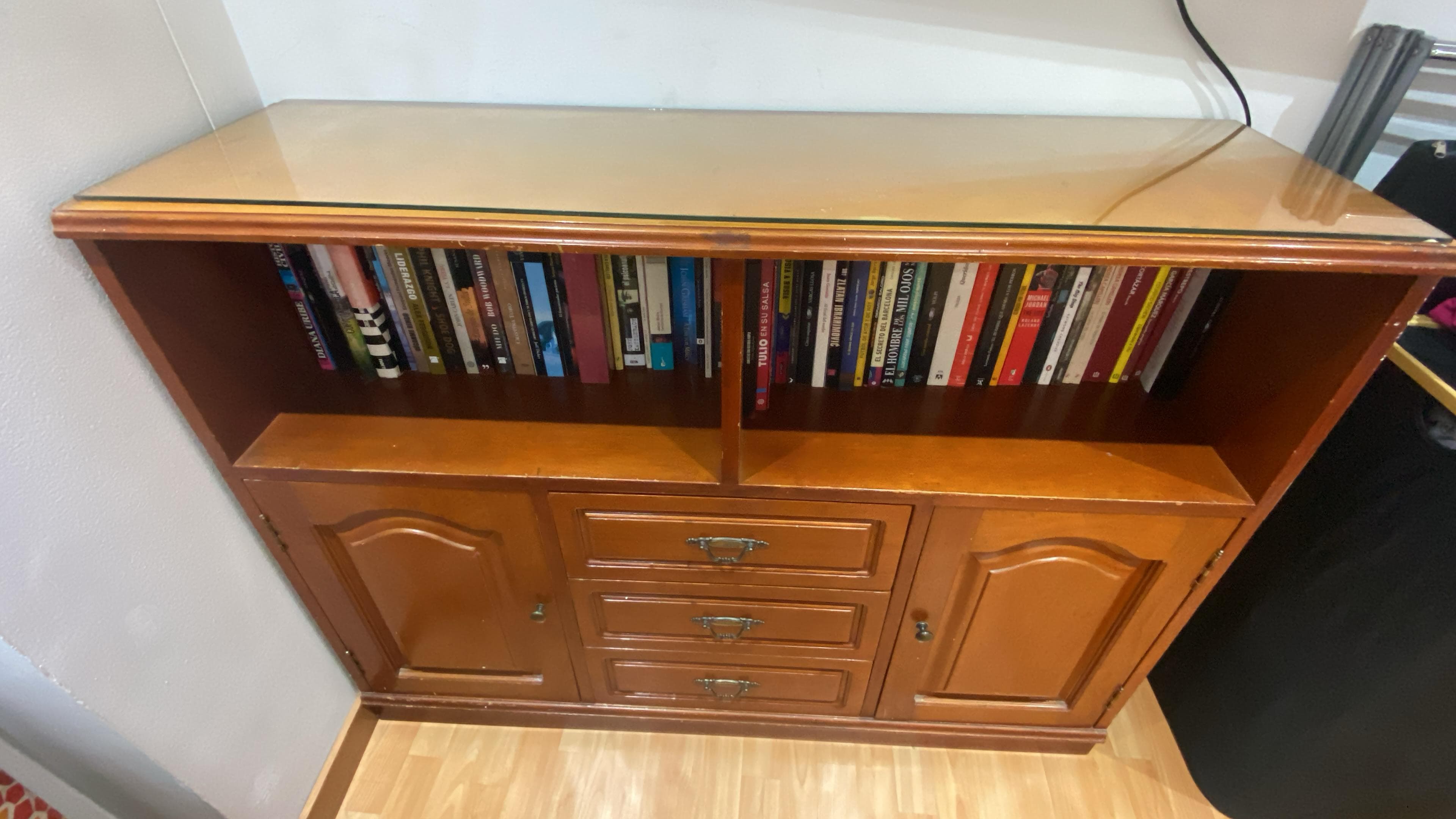 imagen de producto Mueble biblioteca o almacenador
