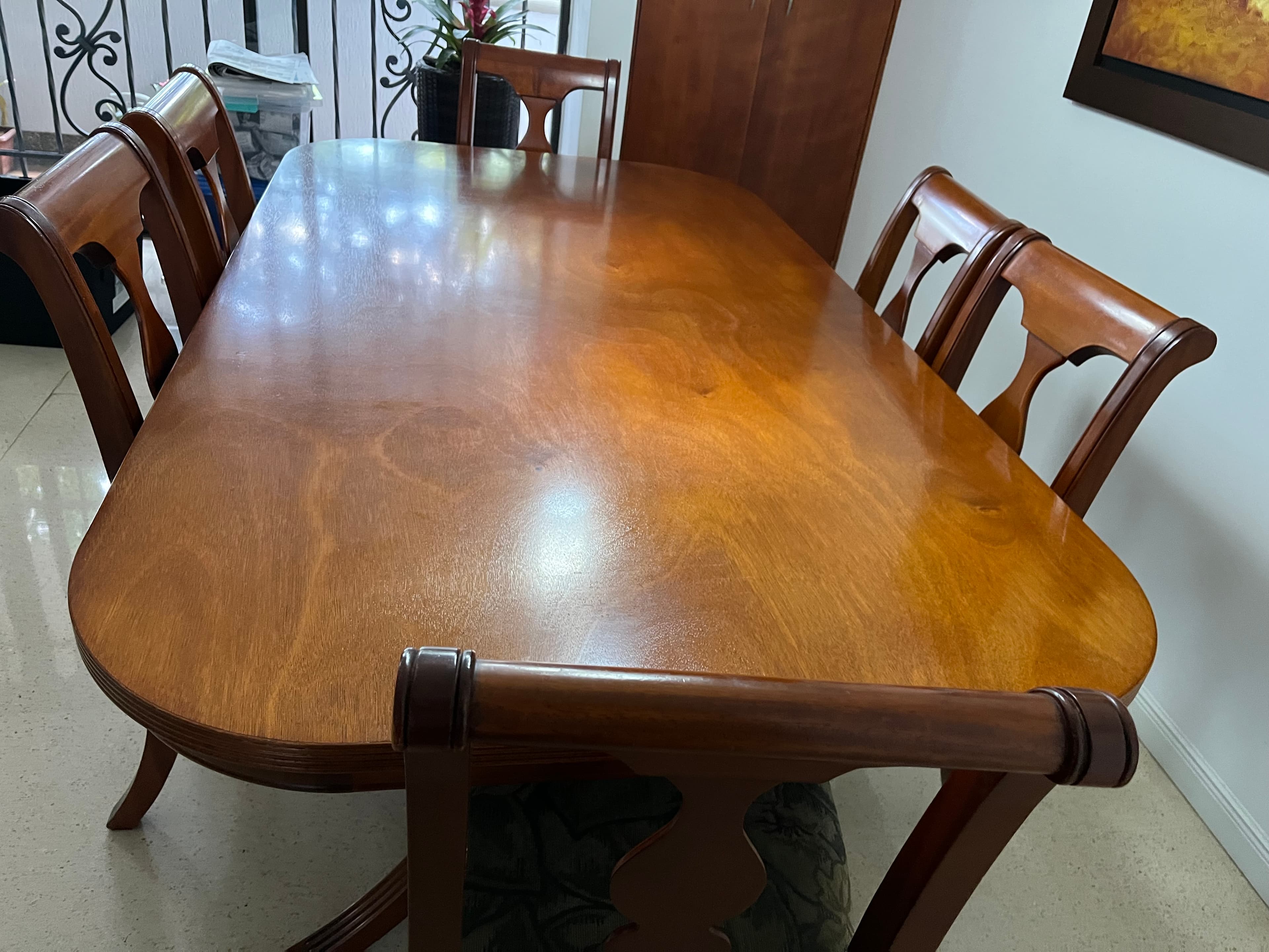 imagen de producto Mesa de comedor con 6 puestos