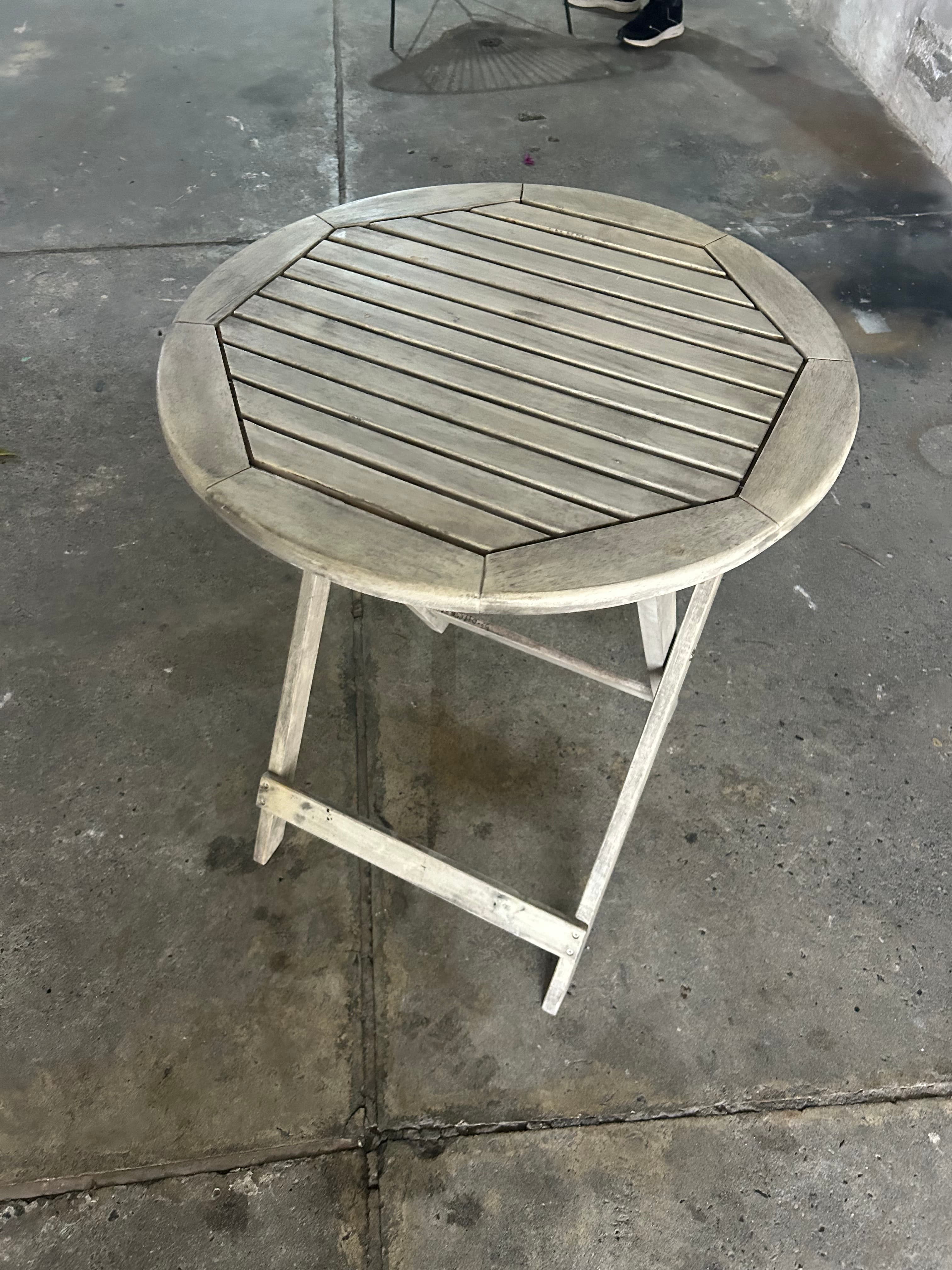 imagen de producto Mesa Auxiliar plegable redonda