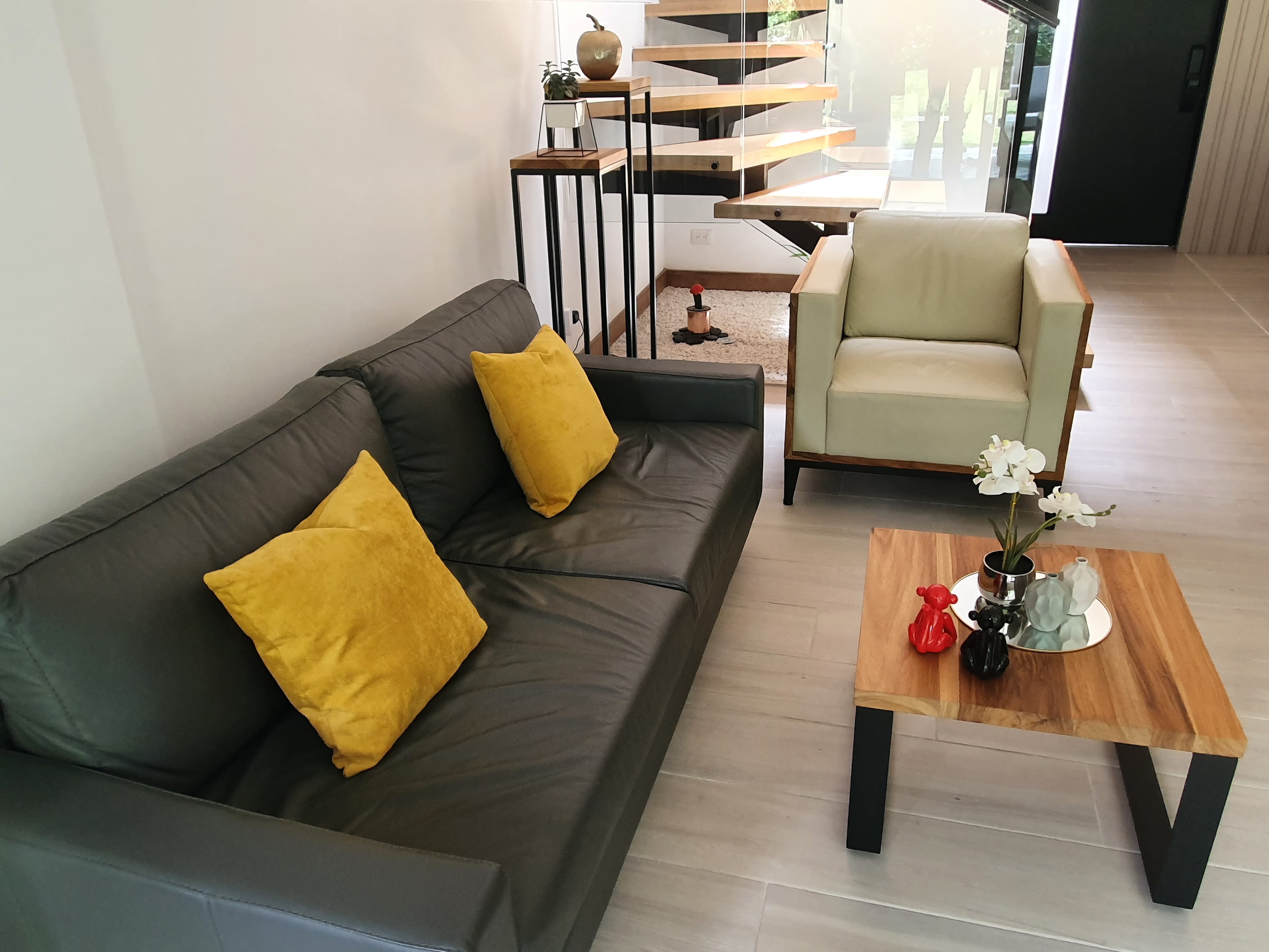 imagen de producto Sillón marca Puro Cuero