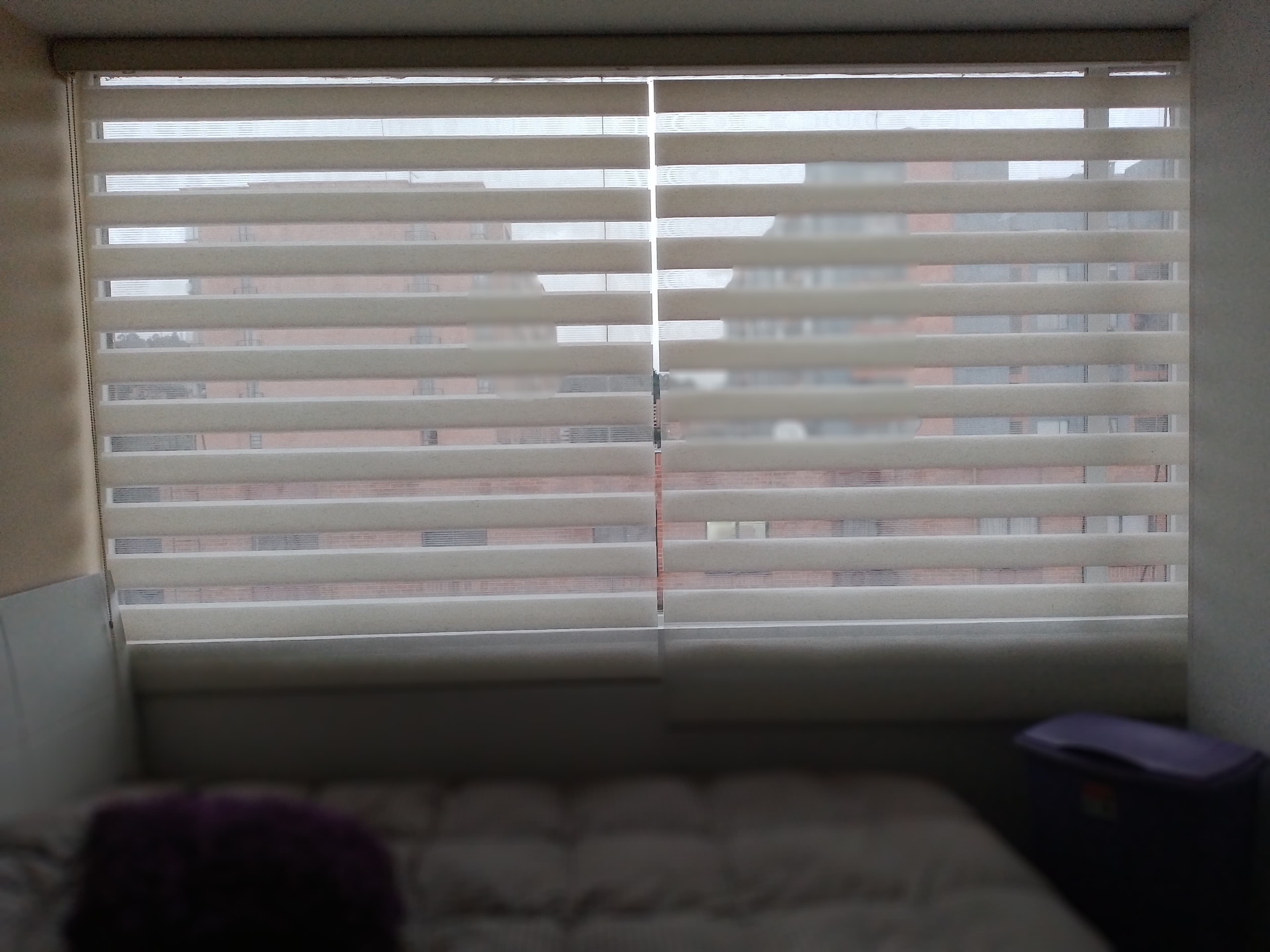imagen de producto CORTINAS RAYAS SHEERS